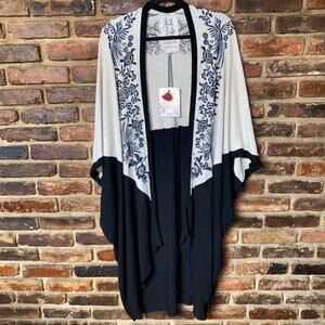 New Johnny Was Cream Black Floral Embroidered Long Poncho Cardigan Sweater Small